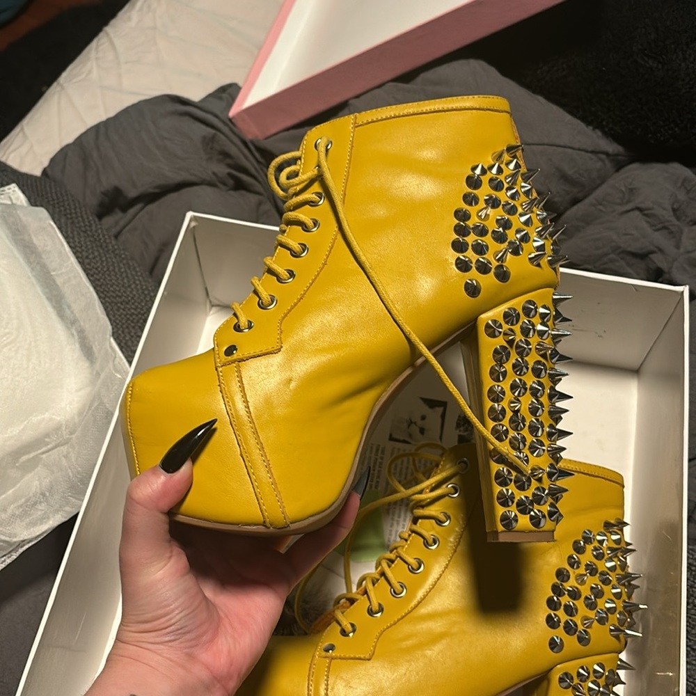 NWB Jeffrey Campbell Litas Yellow Spikes 7M - Picture 2 of 5